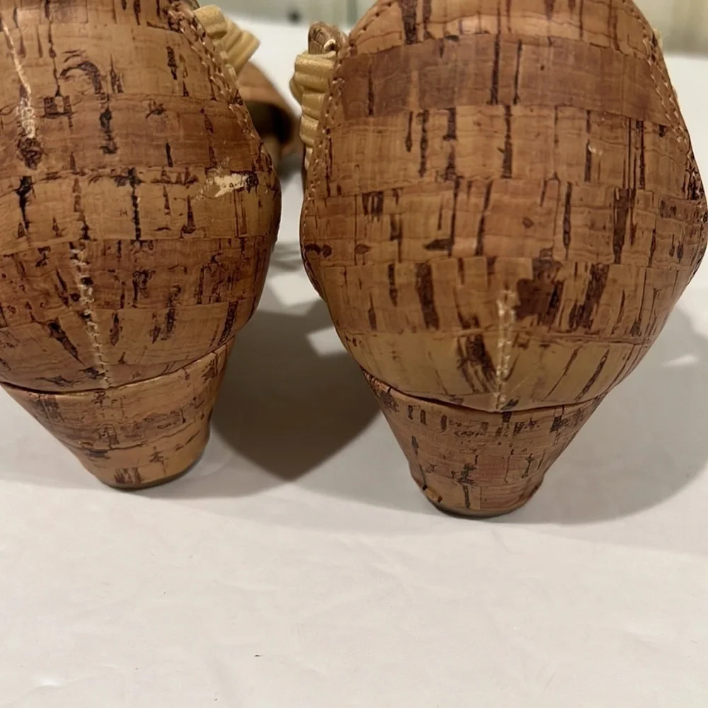 EAST 5th size 9 about 2 inch wedge sandals with embellishment and elastic - Picture 5 of 12